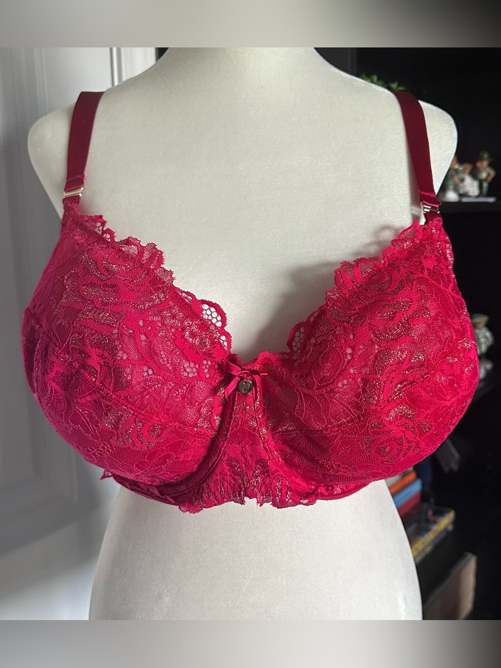 Cacique Red Lace Embroidered Underwire Bra 40G Full Coverage